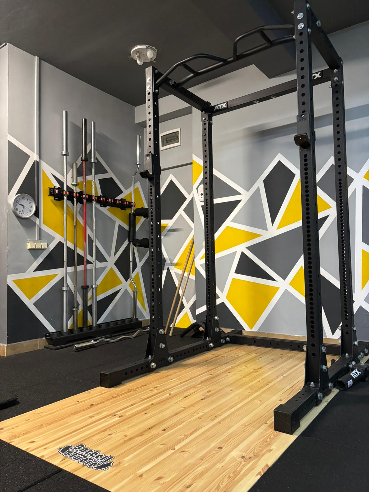 Power rack and lifting platform